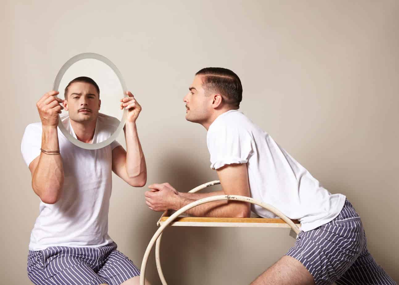 A relationship with a narcissist. How do you recognize one?